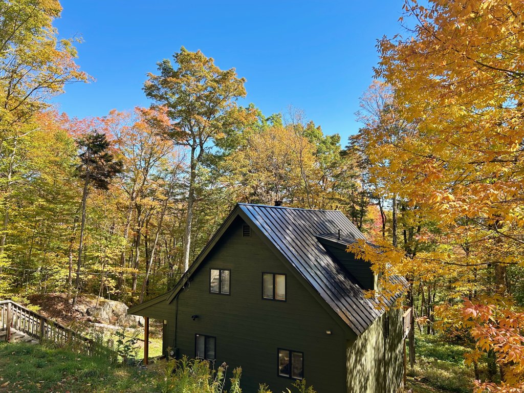 The Powder House Vacation Rental in Killington - RedAwning