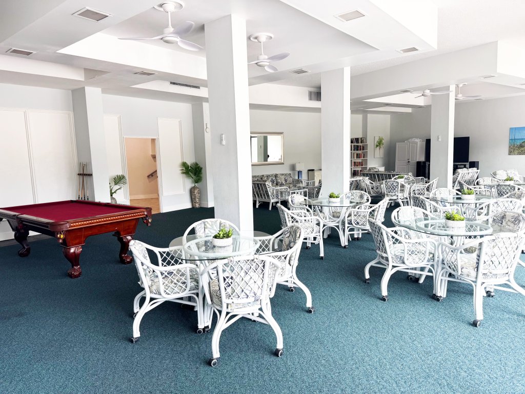 Sole Retreat Vacation Rental in Siesta Key - RedAwning
