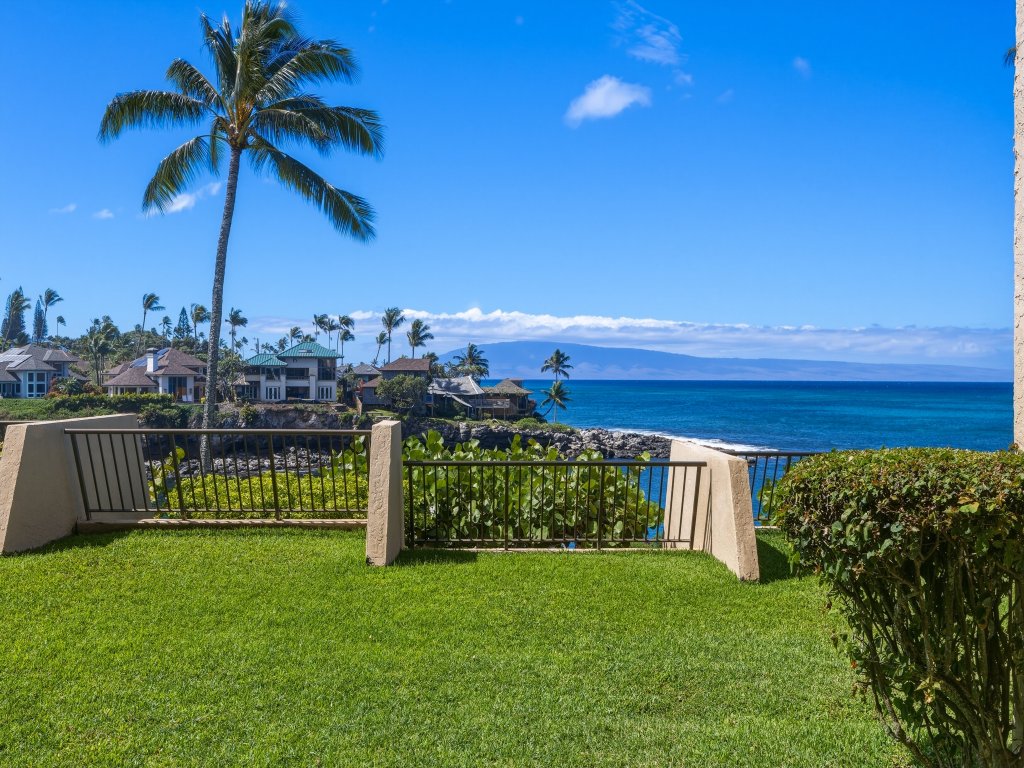 Napili Point Maui Oceanfront Stay 1BR - Unit B25 Vacation Rental in Lahaina - RedAwning