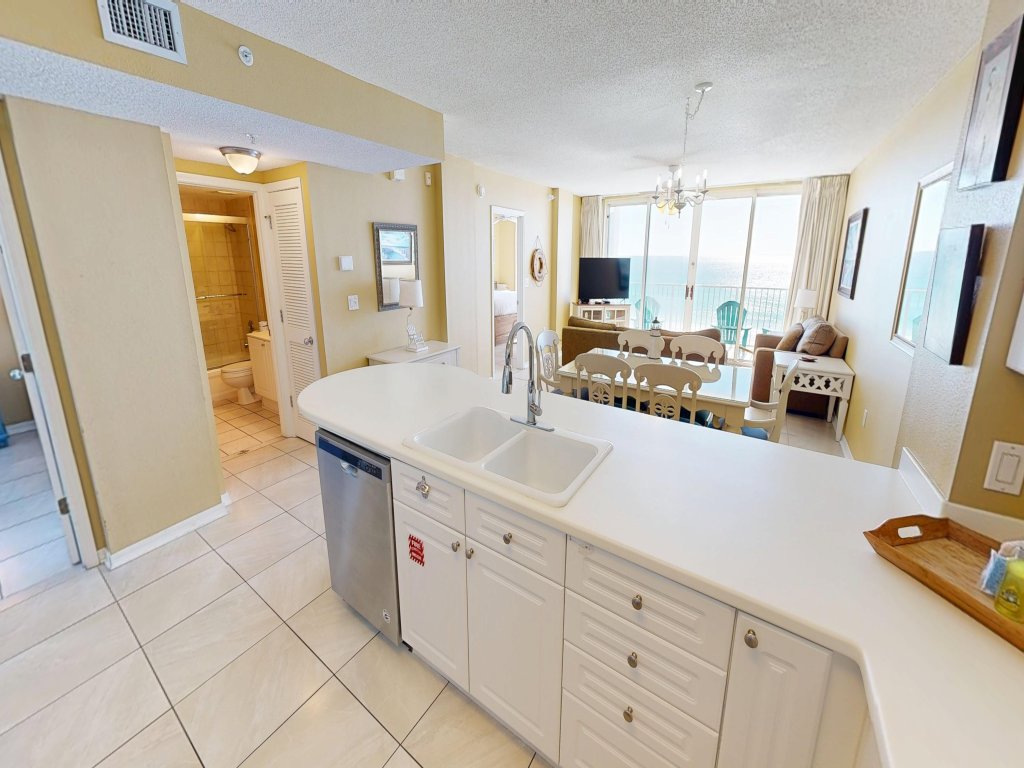 Island Princess 607 Vacation Rental in Fort Walton Beach - RedAwning
