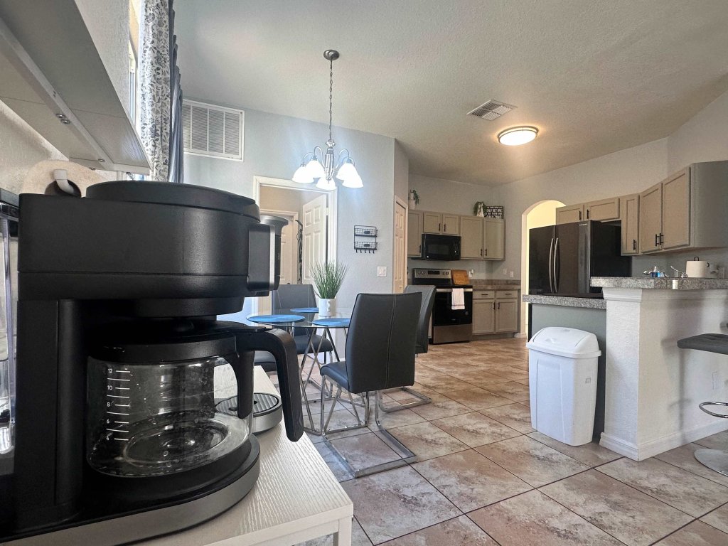 Family Villa 5 bedroom near disney world Vacation Rental in Davenport - RedAwning
