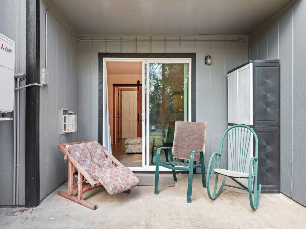Wall Street Wander Vacation Rental in Bend - RedAwning