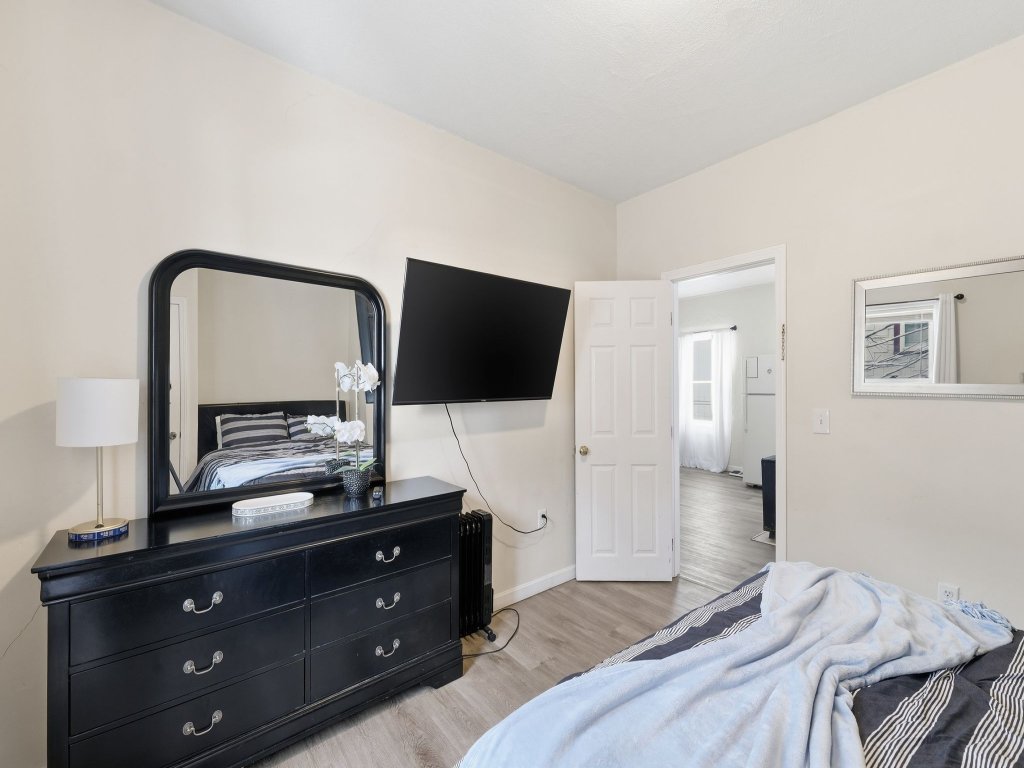 Cozy Adventure Filled Escape Free parking Vacation Rental in Massachusetts - RedAwning
