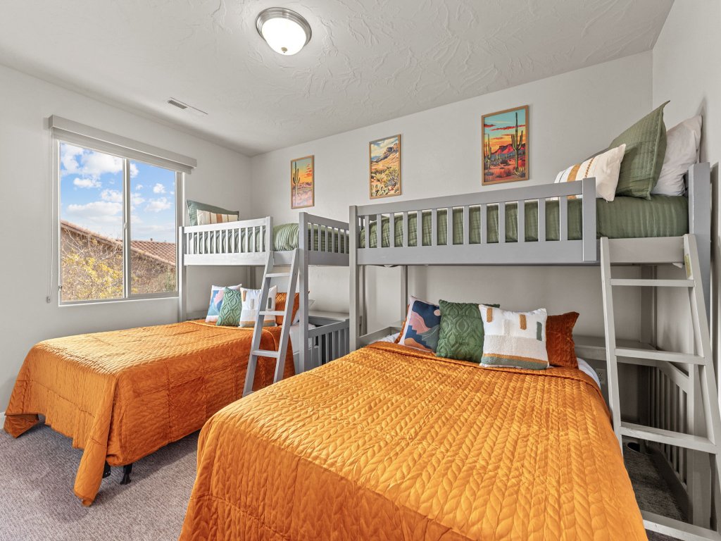 Paradise Views #93 Vacation Rental in Utah - RedAwning
