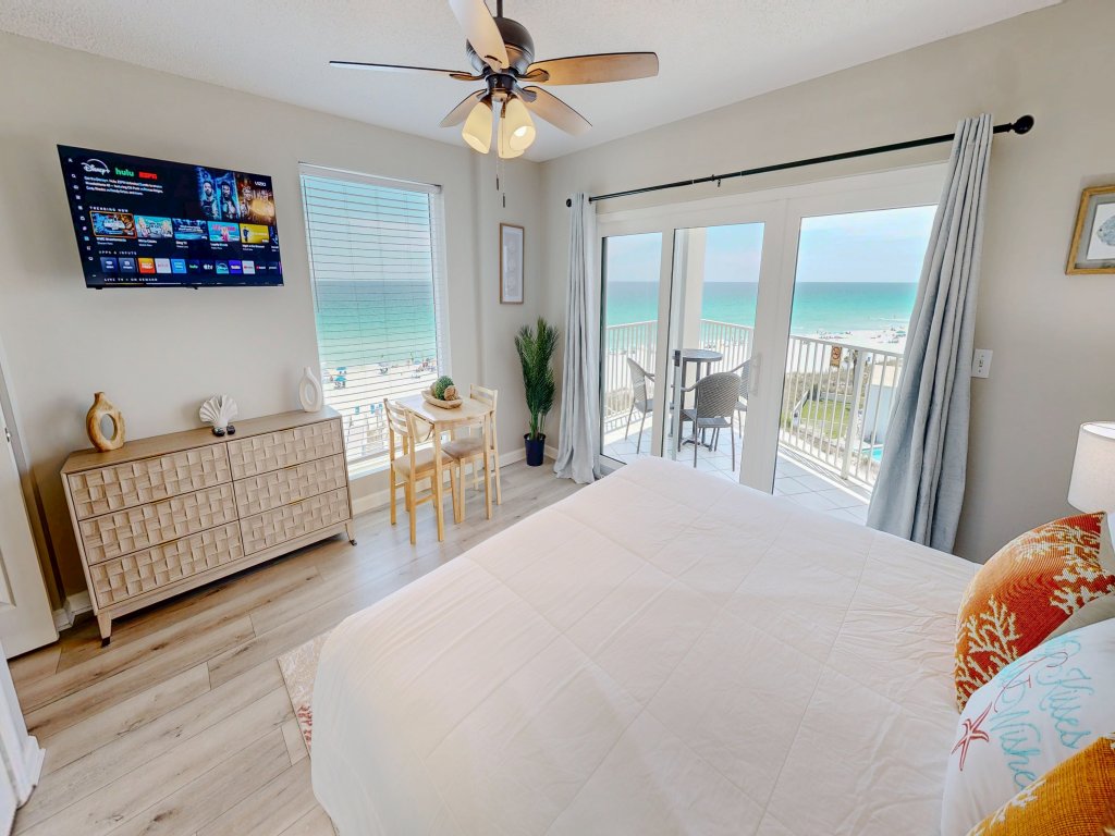 SeaCrest 601AB Vacation Rental in Fort Walton Beach - RedAwning