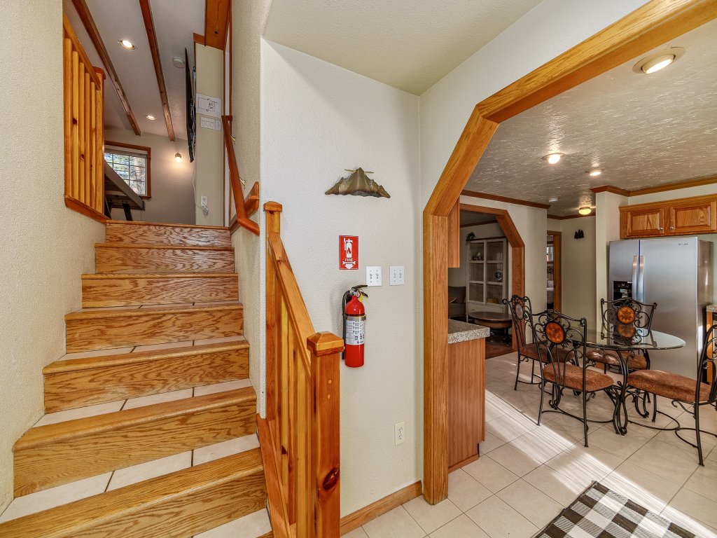 The Blue Bear Cabin Lake Tahoe Family Getaway 2450P Vacation Rental in California - RedAwning