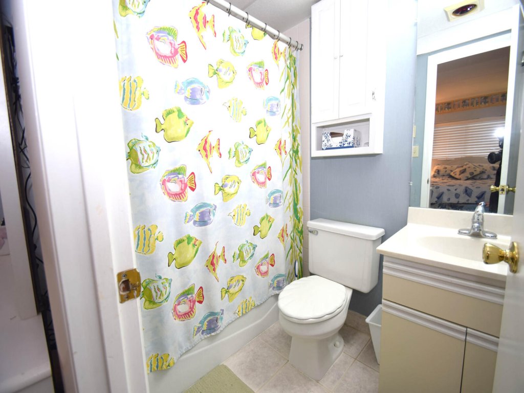 Harbour Island 302L Vacation Rental in Ocean City - RedAwning