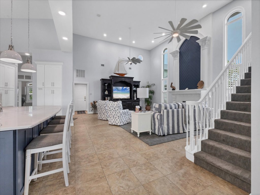 MAN8035 Vacation Rental in Englewood - RedAwning