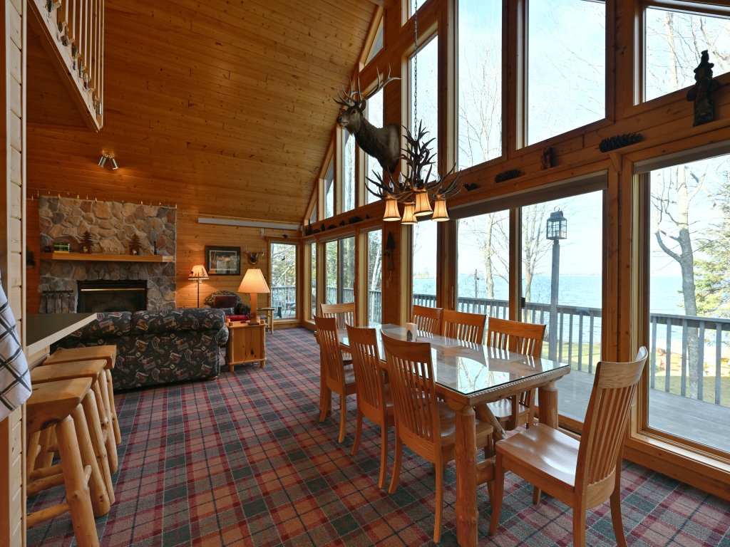 Loon Song on Lost Land Lake Vacation Rental in Wisconsin - RedAwning
