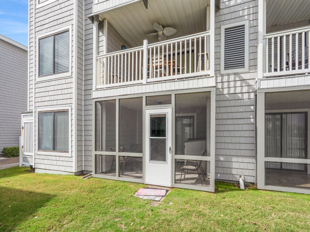 Sea Cloisters 101E Vacation Rental in South Carolina - RedAwning