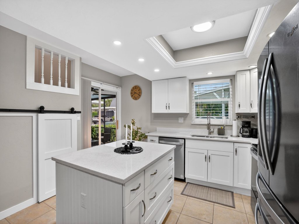 Relaxing 2BR Fort Myers Getaway Near Beaches Vacation Rental in Fort Myers - RedAwning