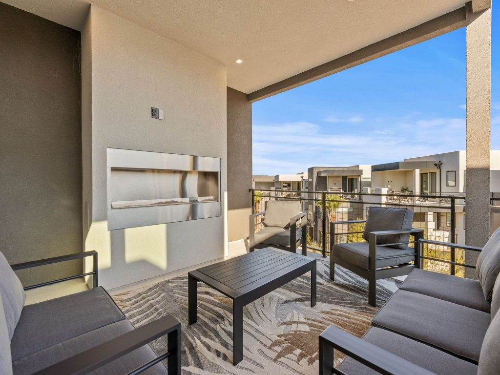 Simply Paradise Vacation Rental in St. George - RedAwning