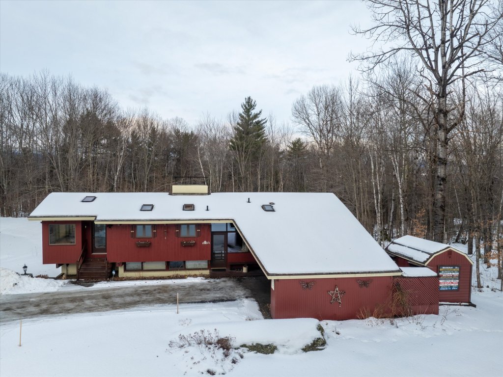 Scarps Park II Vacation Rental in Vermont - RedAwning