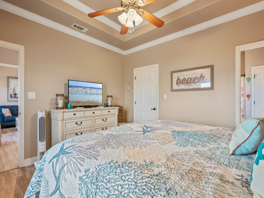 Sea Worthy Vacation Rental in Texas - RedAwning