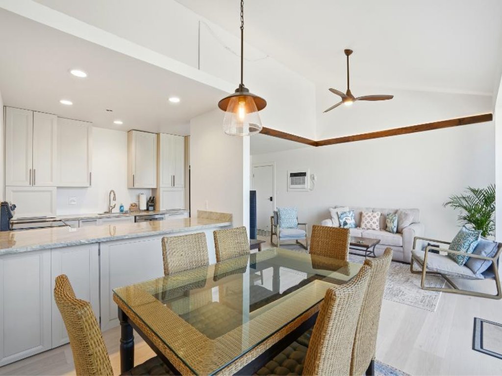 Kihei Holiday, #315** Vacation Rental in Hawaii - RedAwning