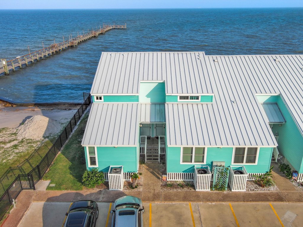 Pier Perfection K101 Vacation Rental in Rockport - RedAwning