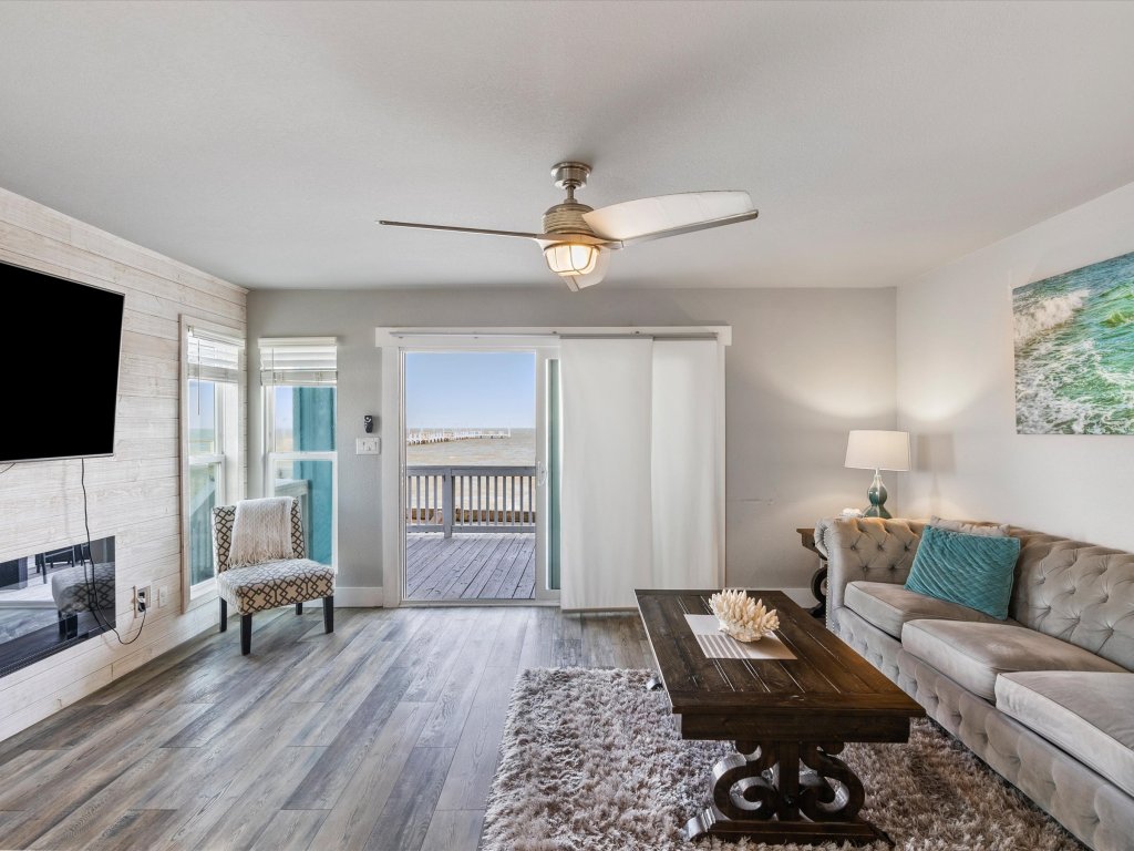 Pier Perfection K101 Vacation Rental in Rockport - RedAwning