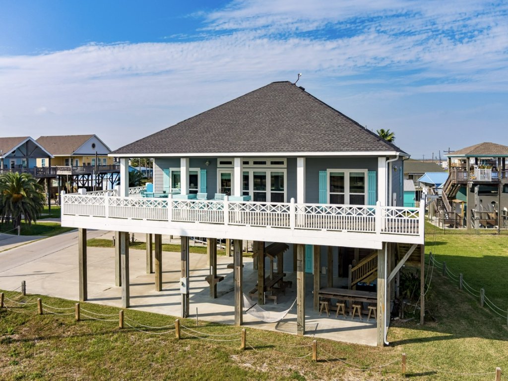 Bowers Oasis Vacation Rental in Texas - RedAwning