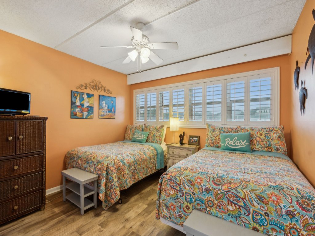 216 Amelia by the Sea Vacation Rental in Fernandina Beach - RedAwning