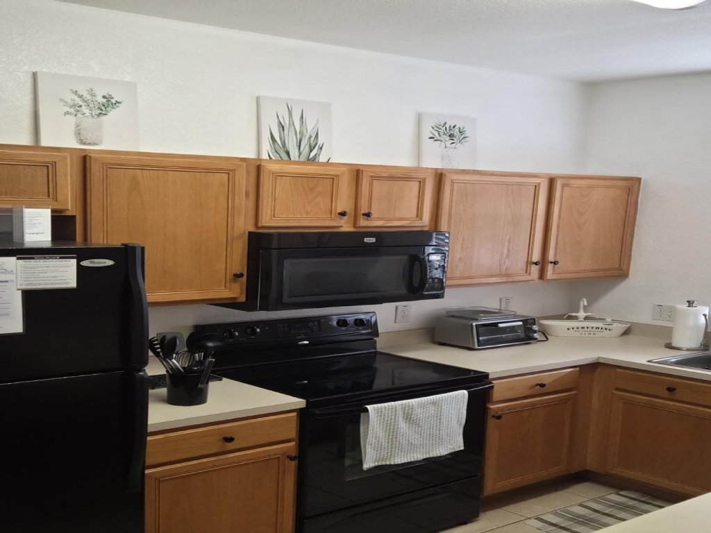 RP216BD 3B Regal Palms Townhome Vacation Rental in Davenport - RedAwning