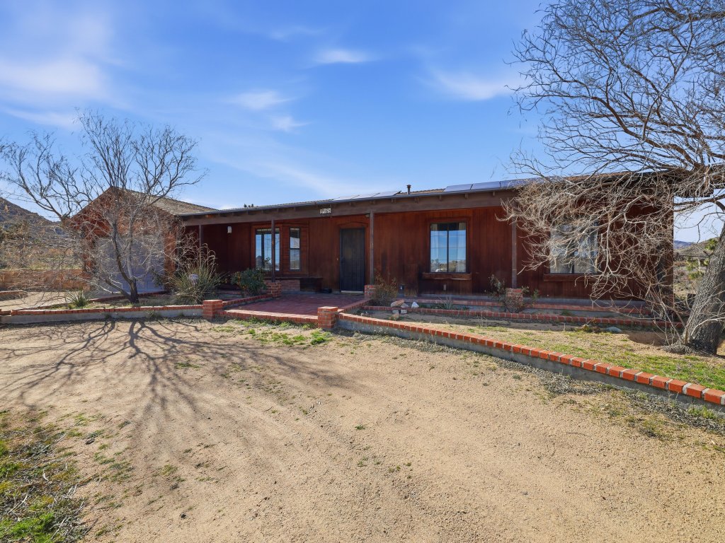 Desert Paradise: Walk to Pappy's + EV + Sleeps 8 Vacation Rental in California - RedAwning
