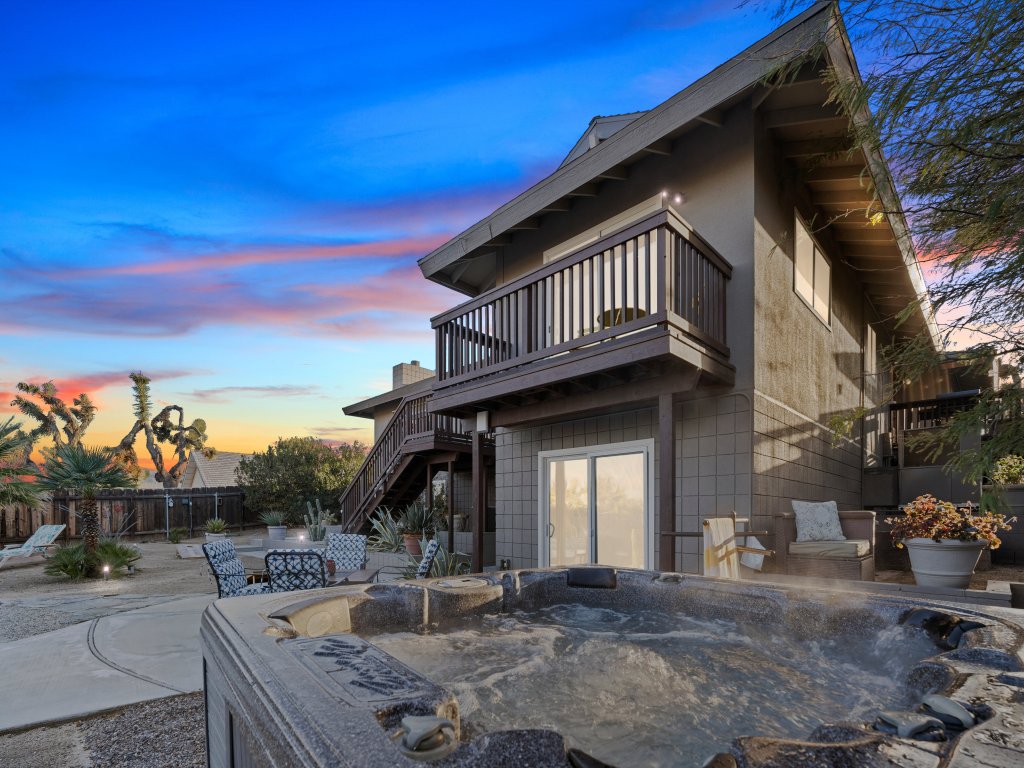 Indigo Sky Oasis - Pool, Hot Tub & Stargazing Vacation Rental in California - RedAwning