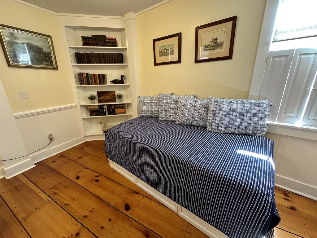 Spacious Three Room Suite Downtown Newport #16 Vacation Rental in Rhode Island - RedAwning