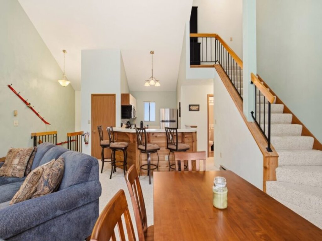 Swiss Mountain 3BR DLX,CSSS4704 Vacation Rental in Pennsylvania - RedAwning