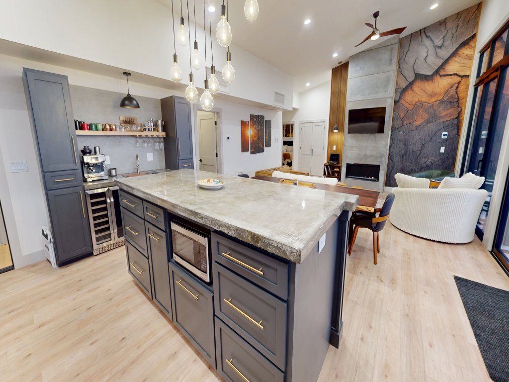 West Ridge 140 - Brigham Six Bedroom Home Vacation Rental in Snowshoe - RedAwning