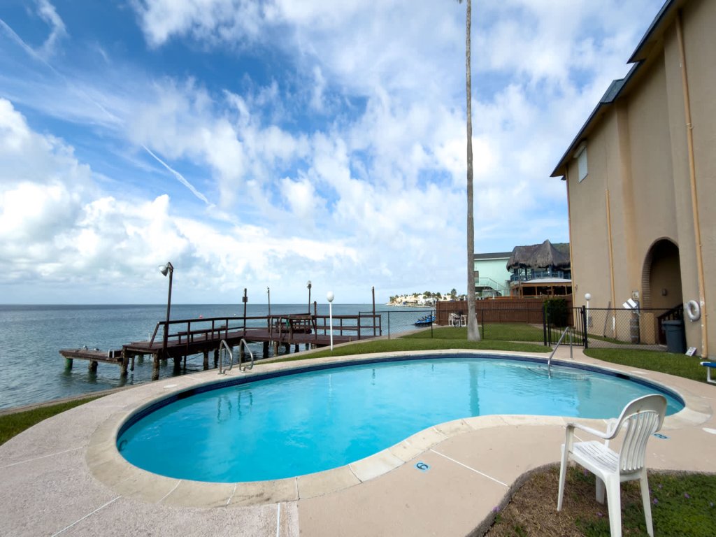 Bayfront w-docks & fish 3 Patios  Prime Location Vacation Rental in South Padre Island - RedAwning