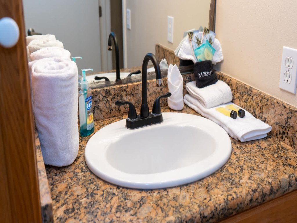 Fresh & Bright 1BR Condo - Pool View & Steps to Beach Vacation Rental in South Padre Island - RedAwning