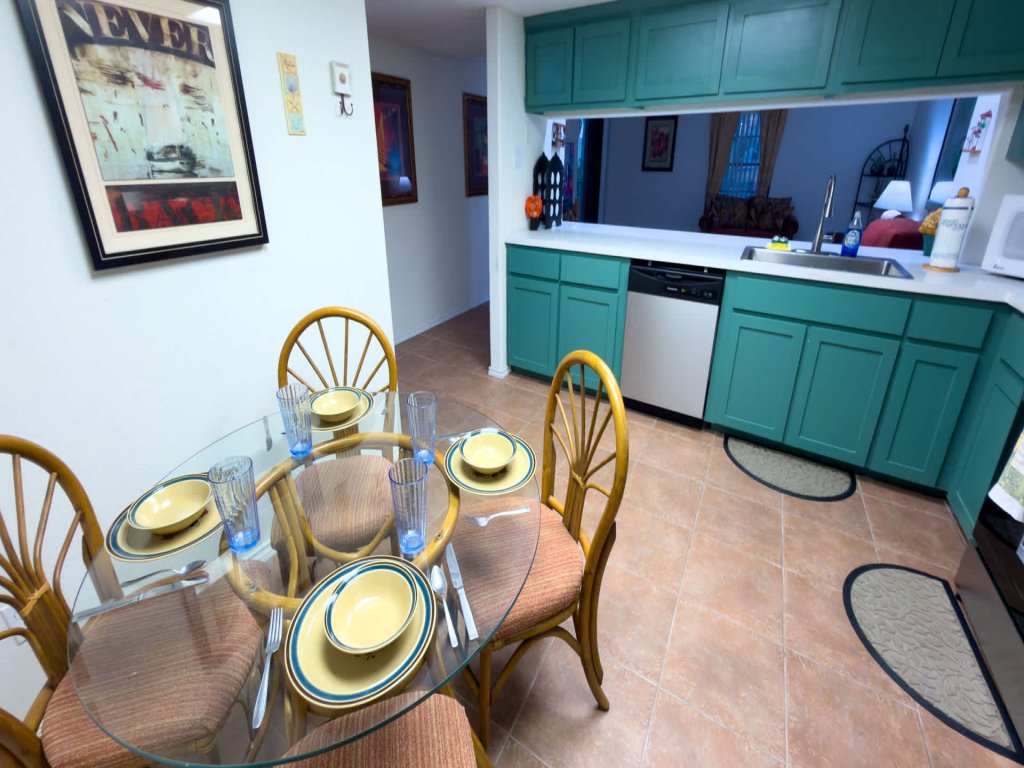 Ground Floor 2BR, No Stairs, Pets OK, Beach SPI Vacation Rental in South Padre Island - RedAwning
