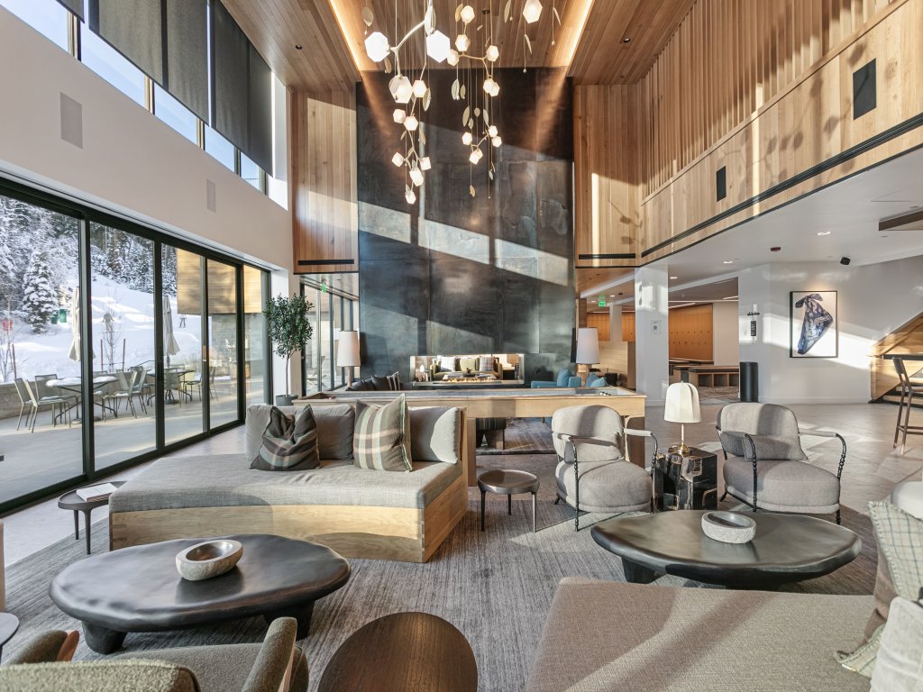 Ski-In/Ski-Out Retreat at Deer Valley Resort Vacation Rental in Park City - RedAwning
