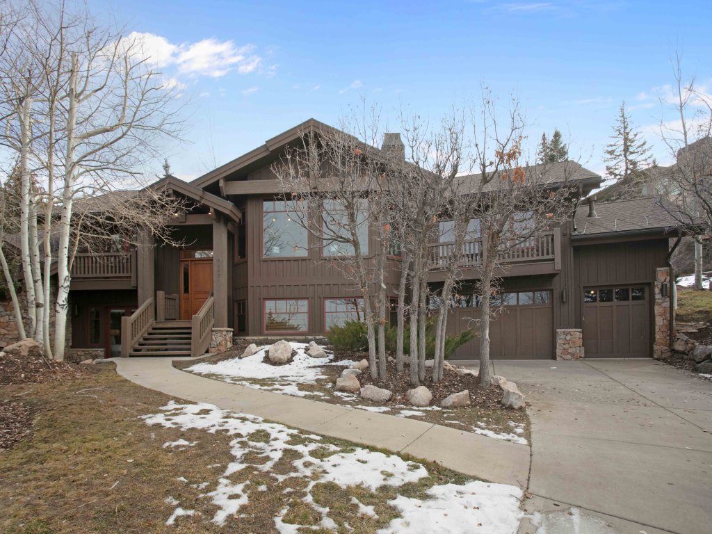 5BR Retreat w/ Hot Tub at Deer Valley Base Vacation Rental in Park City - RedAwning