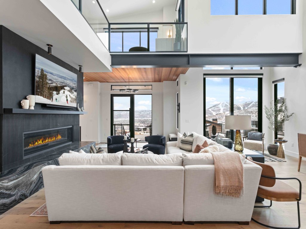 Luxury 6BR w/ Hot Tub, Firepit, Deer Valley Access Vacation Rental in Utah - RedAwning