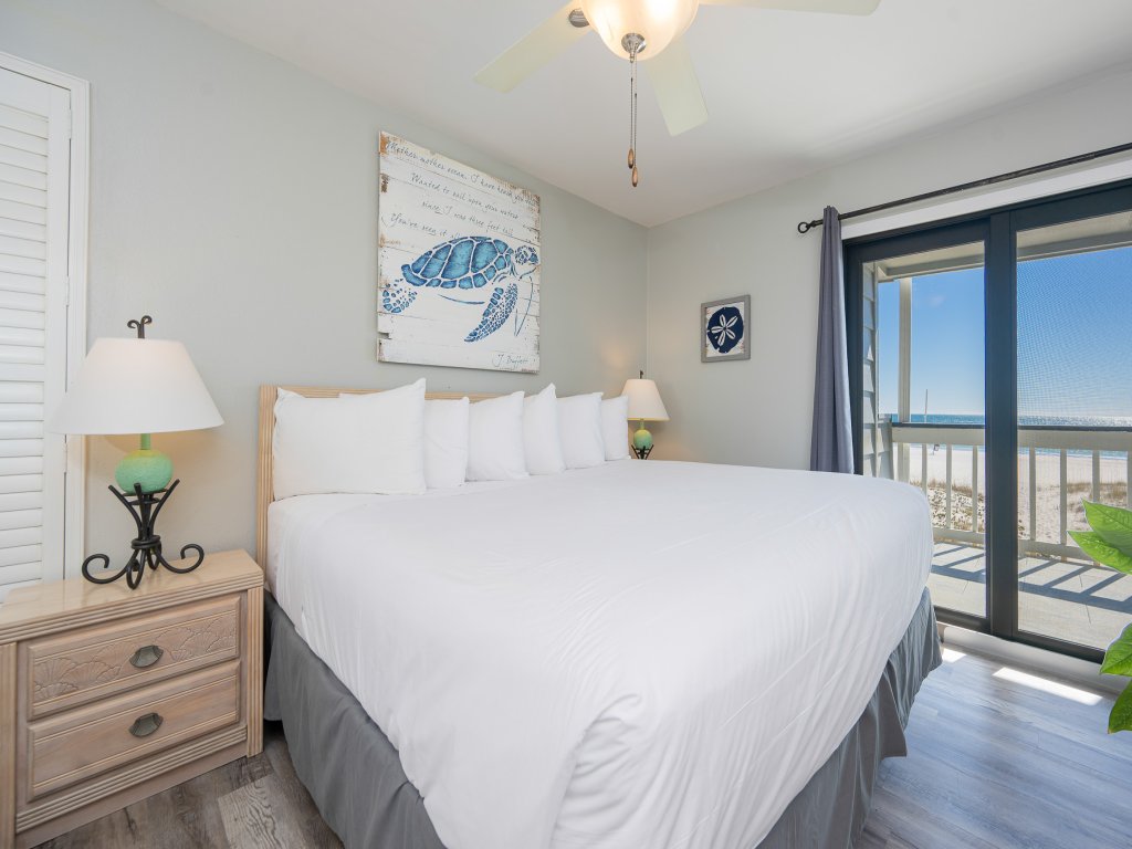 Regatta Condominiums 106B Vacation Rental in Gulf Shores - RedAwning