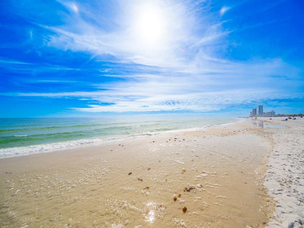 Regatta Condominiums 106B Vacation Rental in Gulf Shores - RedAwning