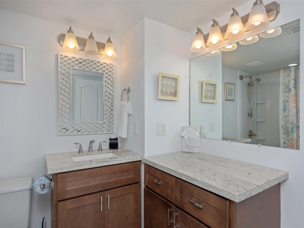 Shoreline Towers 3061 Vacation Rental in Destin - RedAwning