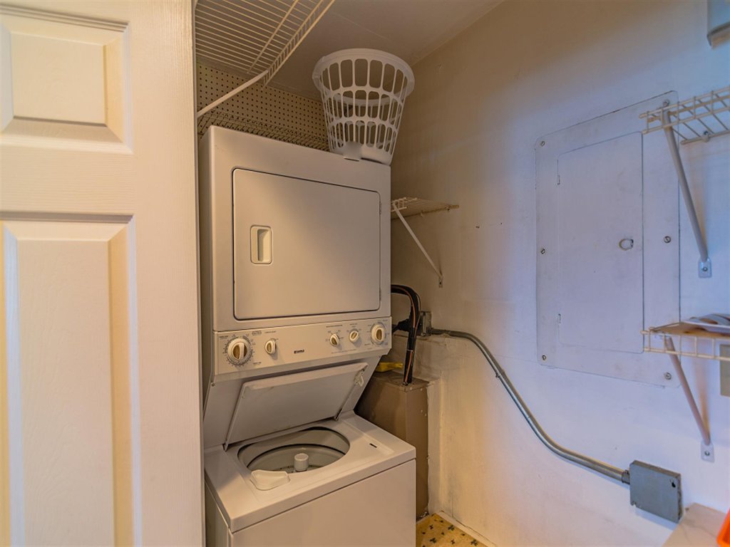 Shoreline Towers 3112 Vacation Rental in Destin - RedAwning
