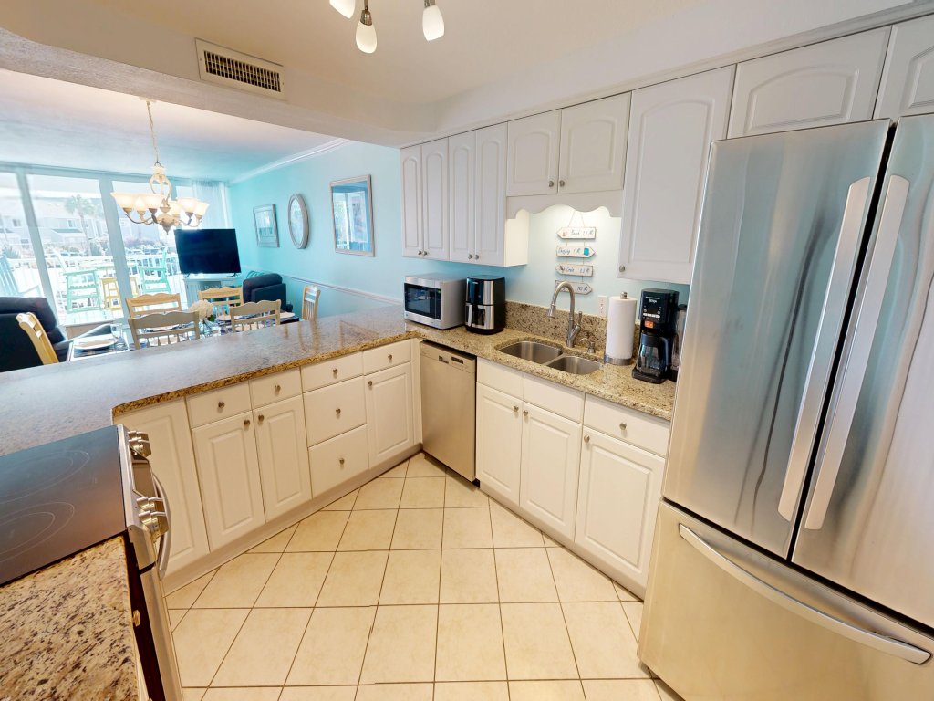 Shoreline Towers 3024 Vacation Rental in Destin - RedAwning