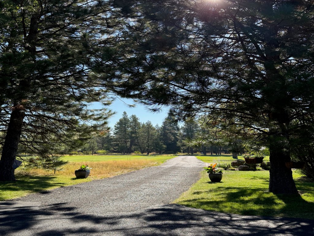 Deschutes Reserve Vacation Rental in Sunriver - RedAwning