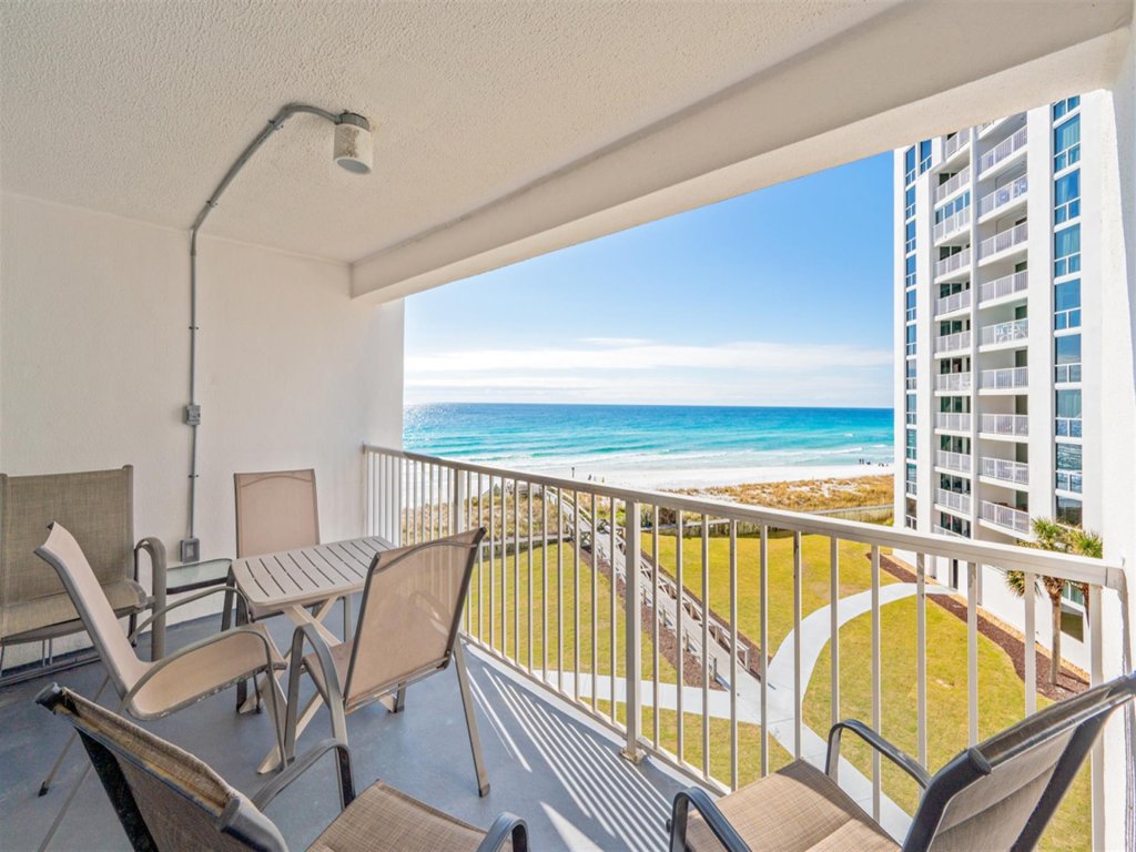 Shoreline Towers 1055 Vacation Rental in Destin - RedAwning