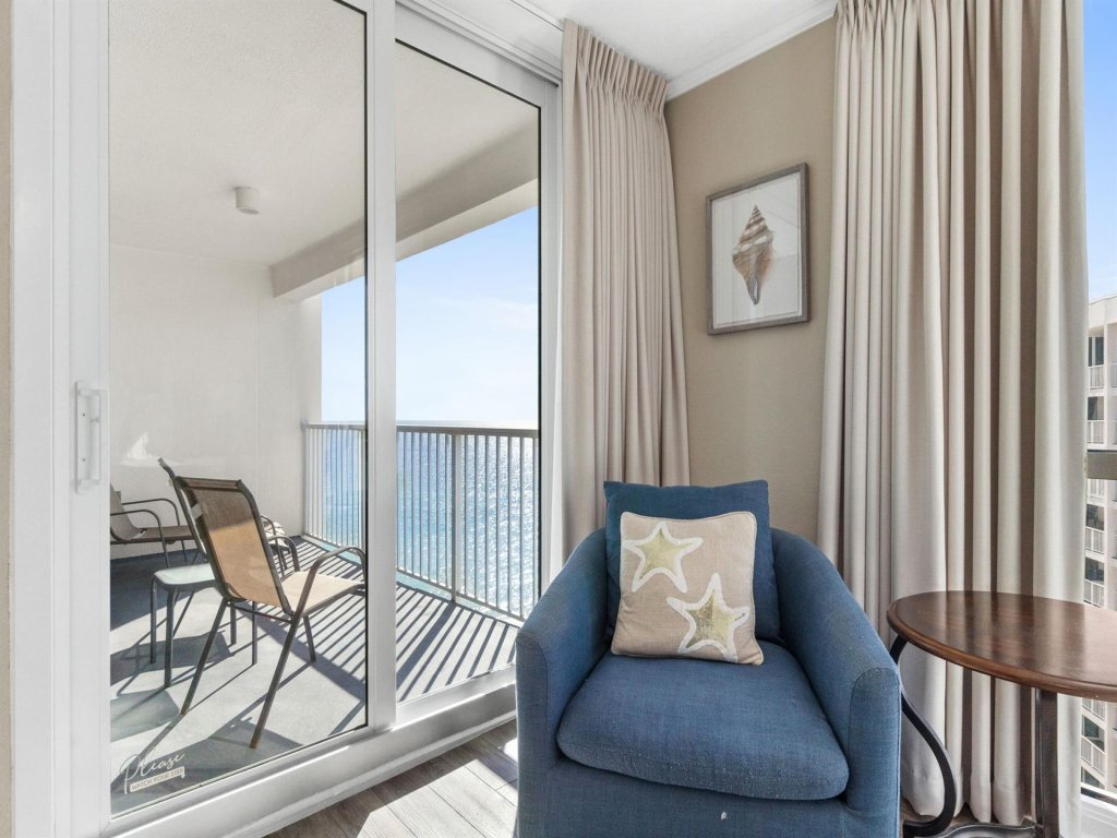 Shoreline Towers 1115 Vacation Rental in Destin - RedAwning