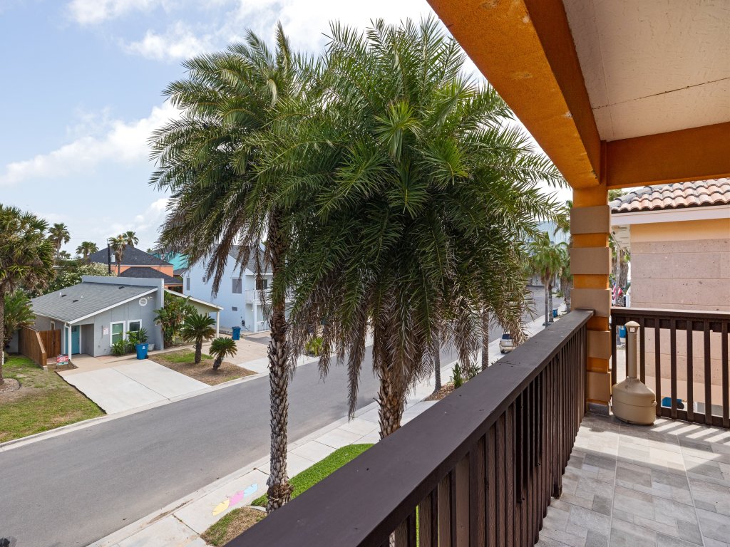 123B E. Mars Vacation Rental in South Padre Island - RedAwning