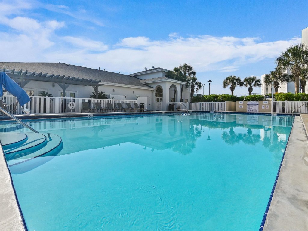 Shoreline Towers 3031 Vacation Rental in Destin - RedAwning