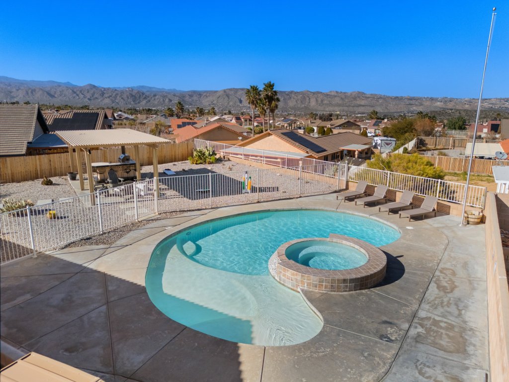 Casa Selecta - Pool, Hot Tub & Desert Skies Vacation Rental in California - RedAwning