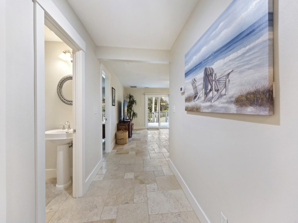 NEW Palmetto Dunes Condo in Queen's Grant! Vacation Rental in Hilton Head - RedAwning