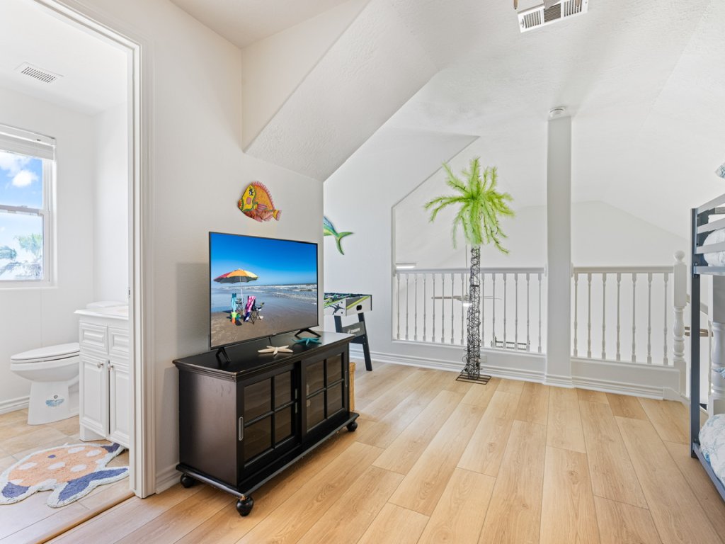 Buho Vista Vacation Rental in Texas - RedAwning
