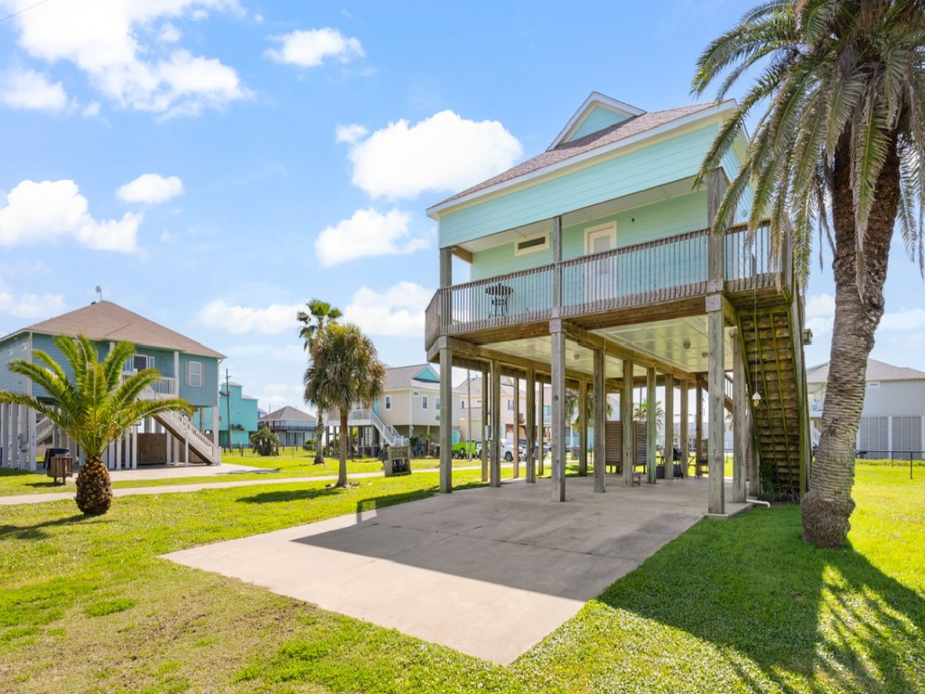 Buho Vista Vacation Rental in Texas - RedAwning