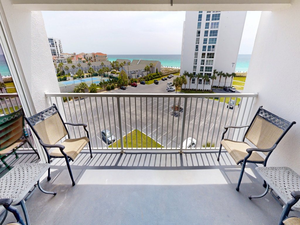 Shoreline Towers 3064 Vacation Rental in Destin - RedAwning